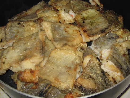 Как приготовить минтай в сметане на сковороде - готовим рыбу со сметаной 2