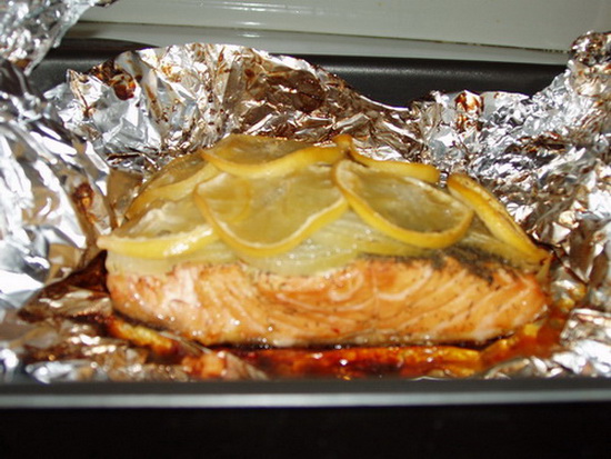 Семга в фольге в духовке - готовим рыбу с приправами 2